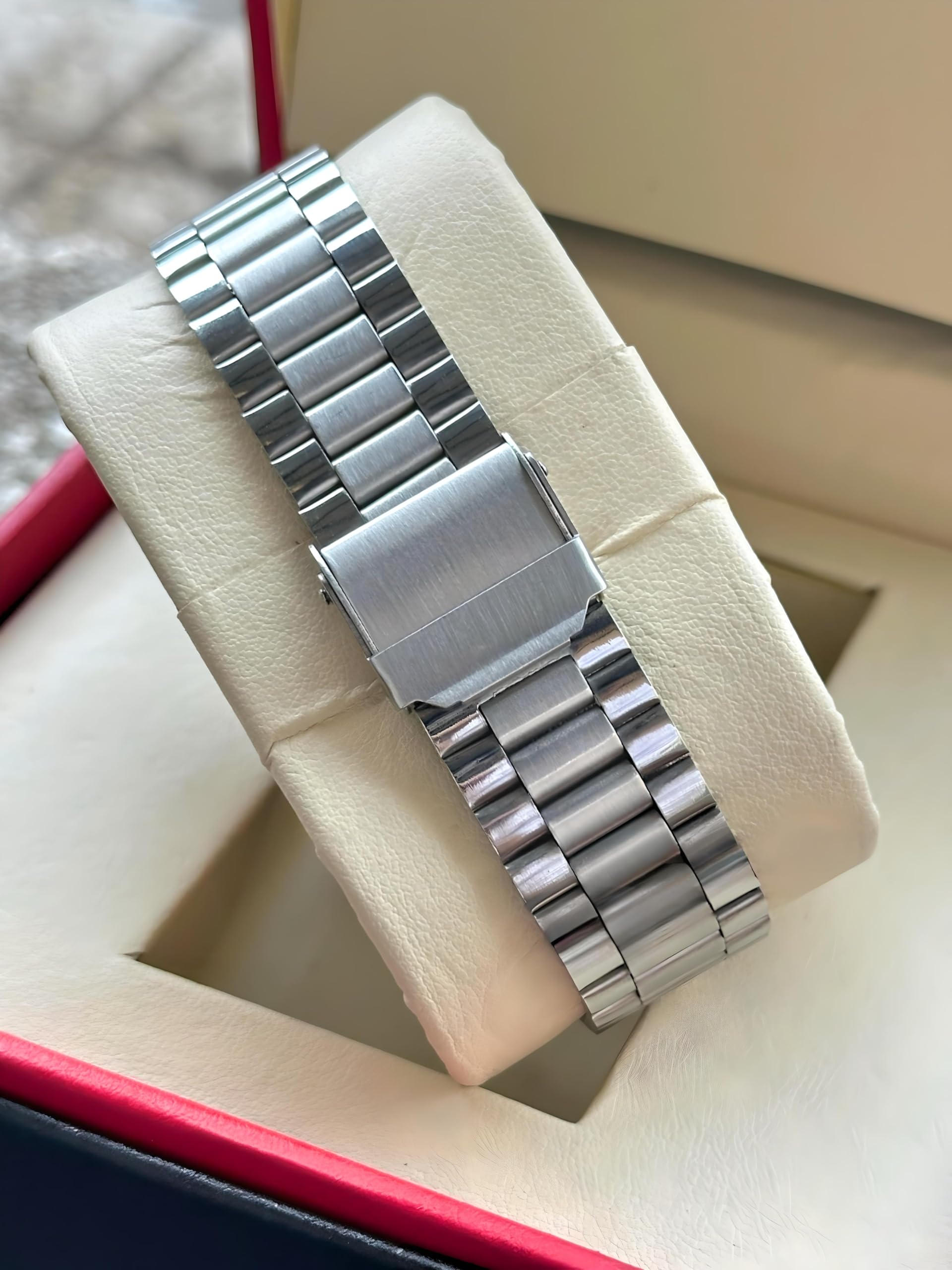 AMERICANVIBER Men's Silver, Watch with Stainless Steel Band | Water-Resistant Analog Dress & Casual Wristwatch